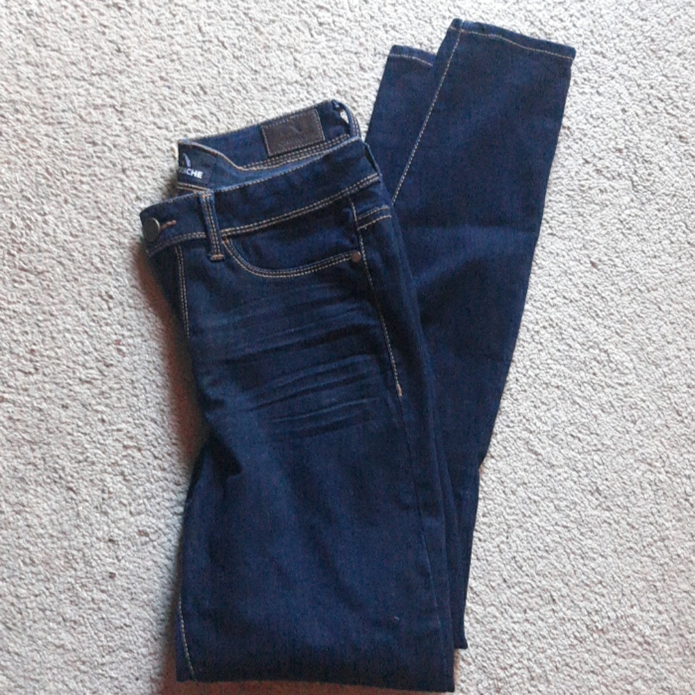 High waisted dark wash Jeans
